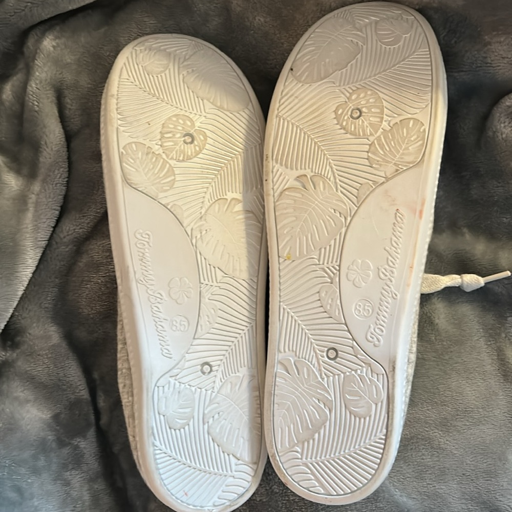 Tommy Bahama White & Gray Memory Foam Sneakers - Picture 5 of 7